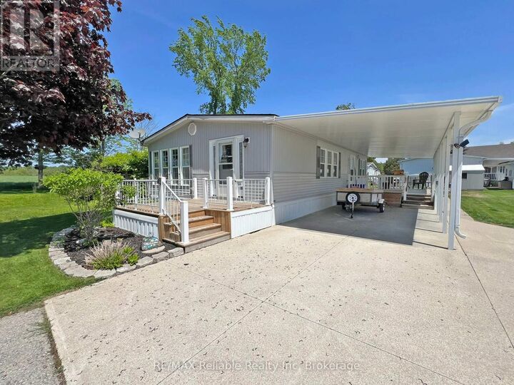 Property Photo: 144 Sandbagger Crescent ON N0M 1G0