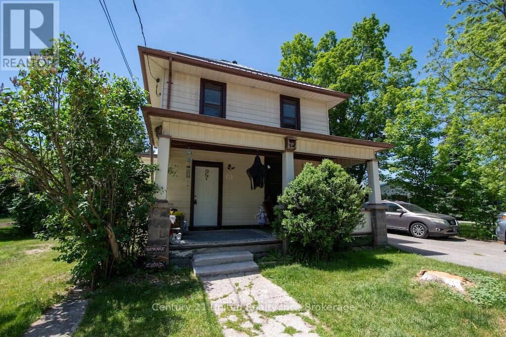 Property Photo: 133 Victoria Street ON K0L 1Y0
