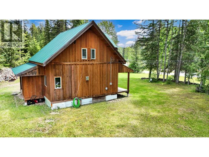 Property Photo: 6081 Keithley Creek Road BC V0L 1N0