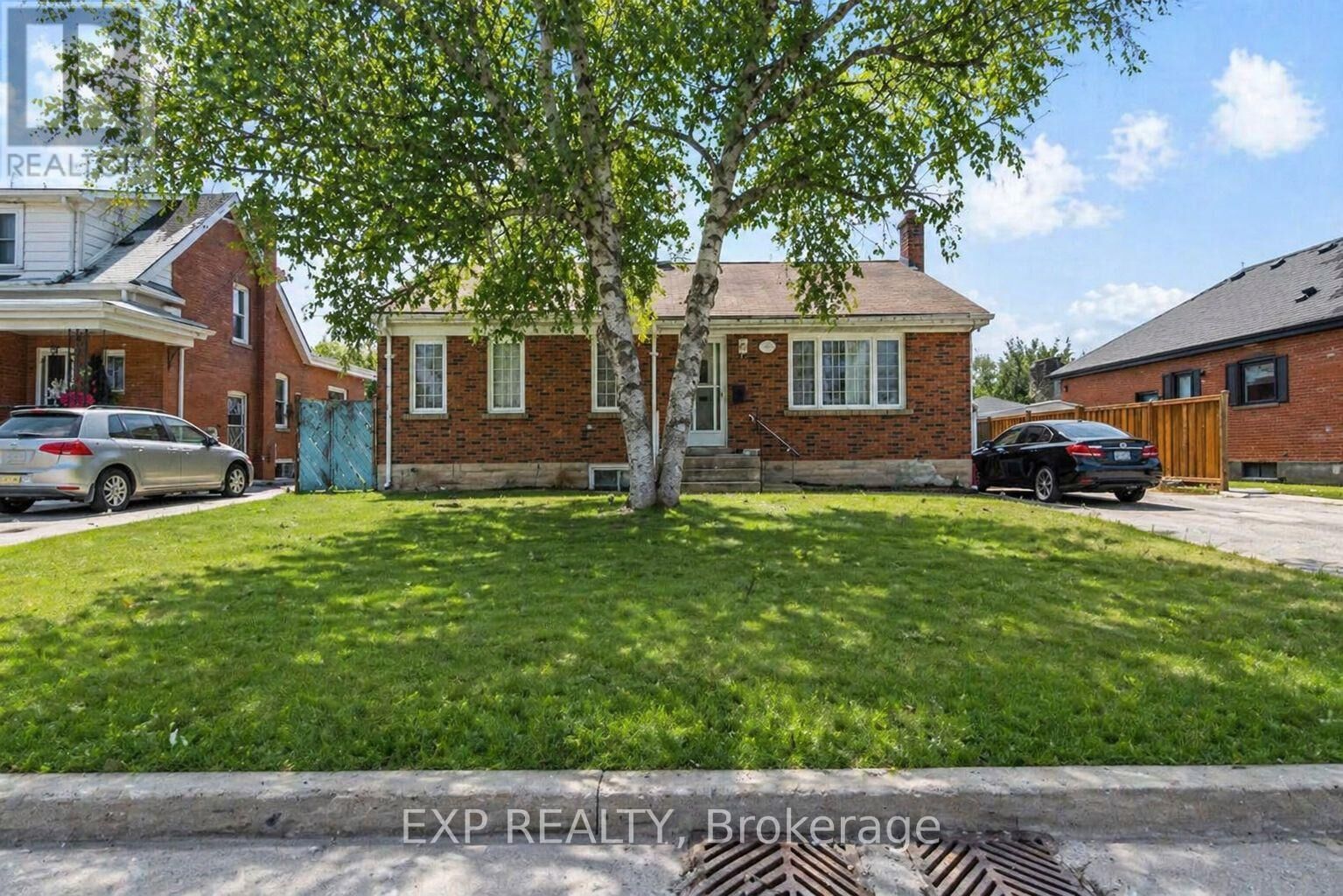 Property Photo:  32A Guest Street Main Level  ON L6W 1T8 