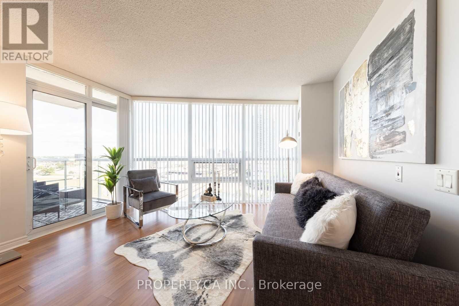 Property Photo: 83 Borough Drive 906 ON M1P 5E4