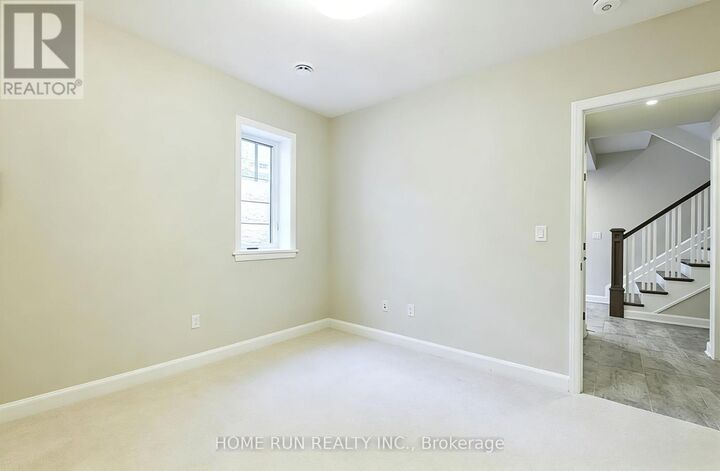 Property Photo: 181 Boundstone Way ON K2T 0M5