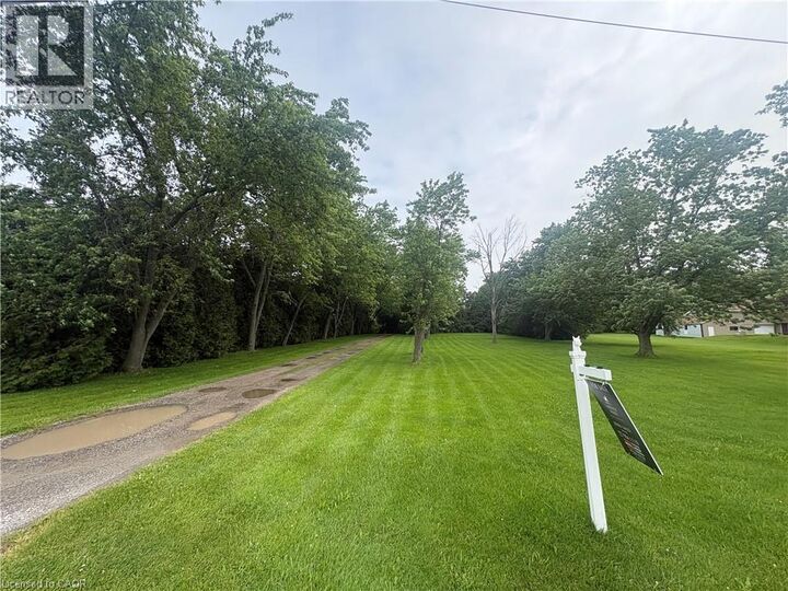 Property Photo: 165 East Ridge Road East ON L3M 4E7