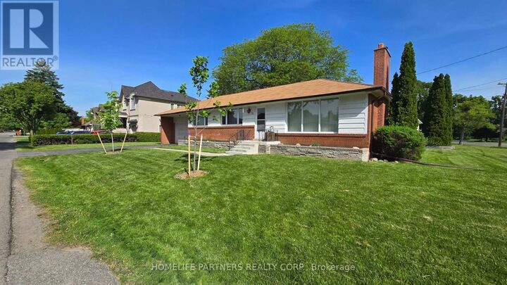Property Photo: 26 Leland Avenue ON M8Z 2X7