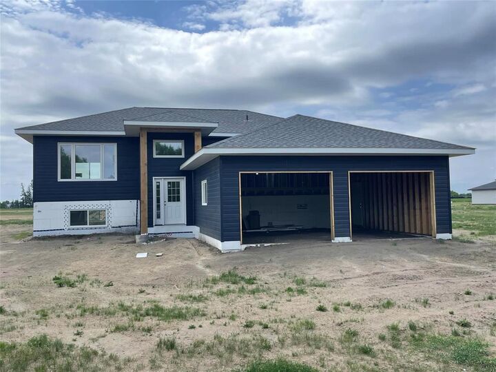 1187 Kingsnorth Bay — photo 1