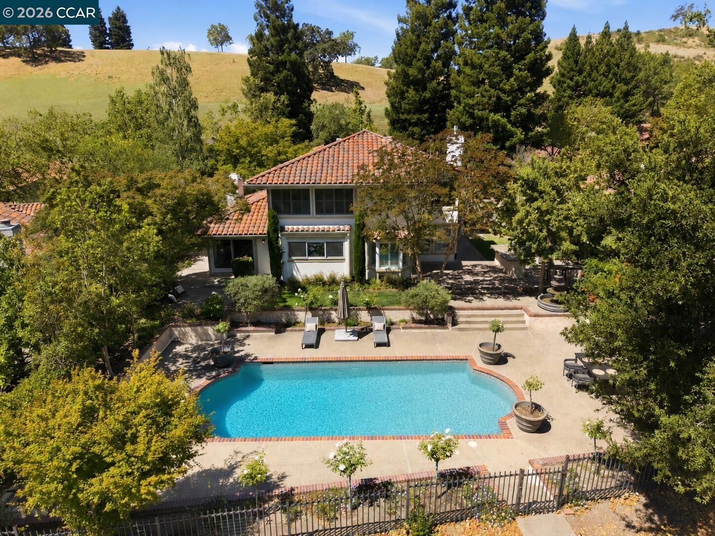 Property Photo: 316 Live Oak Dr CA 94506