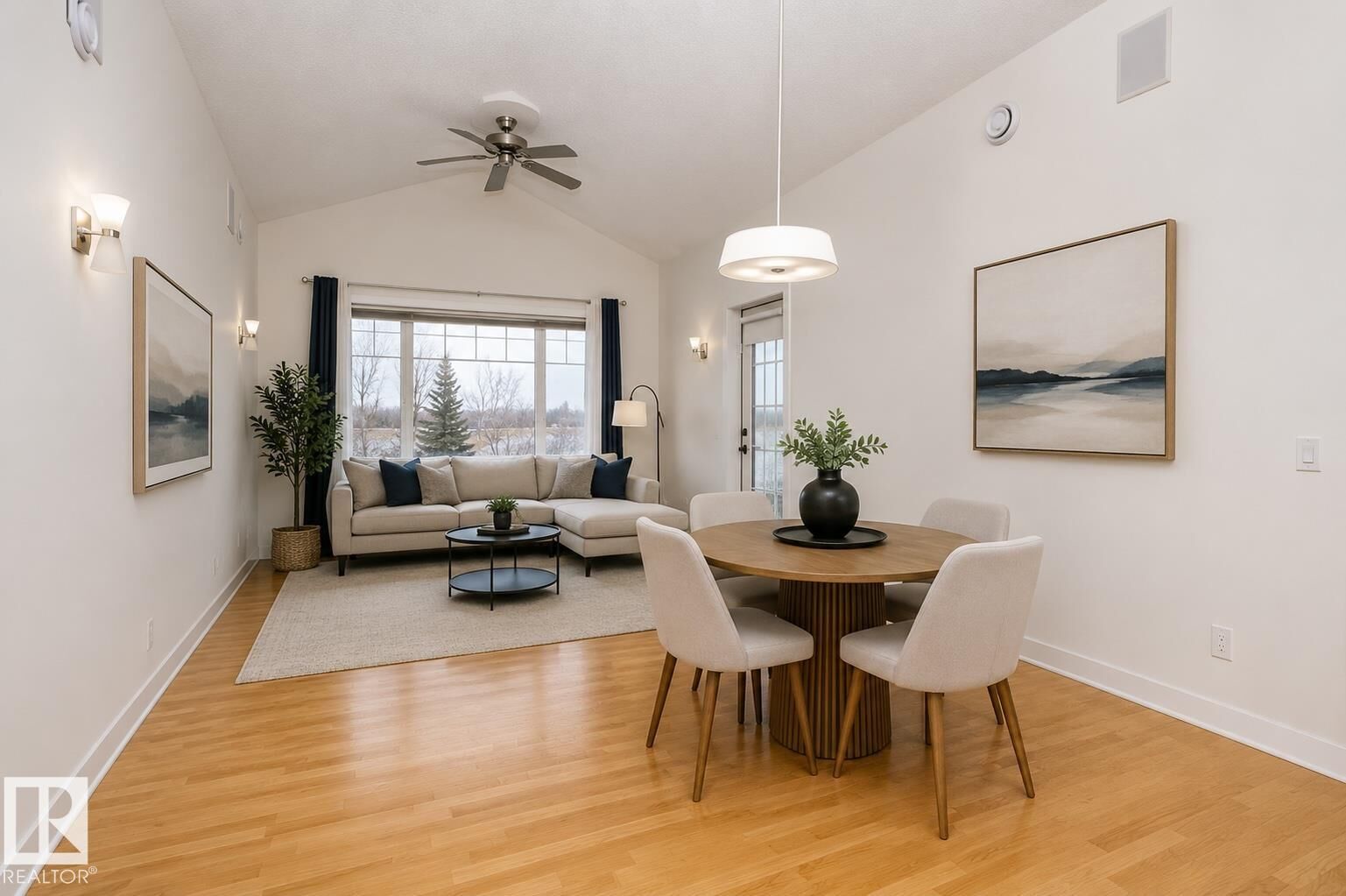 Property Photo:  2565 Hanna Crescent NW 19  AB T6R 0M4 