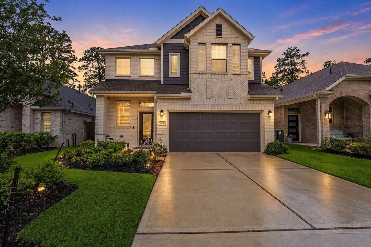 Property Photo: 426 Glacier Pass TX 77382