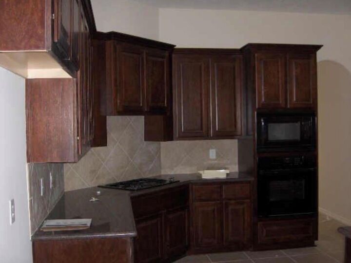 Property Photo: 4714 Kings Way TX 77069