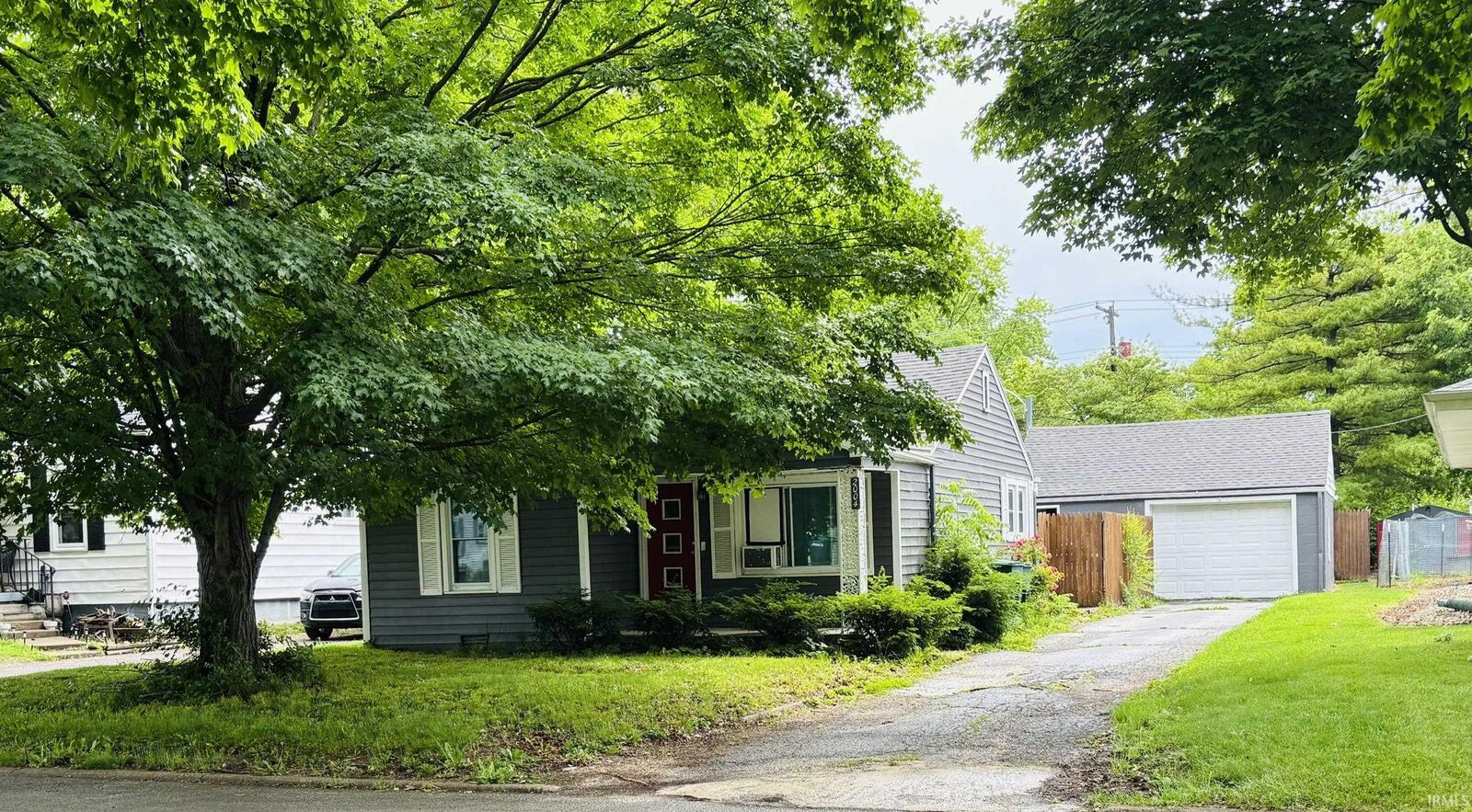 Property Photo:  2004 N Milton Street  IN 47303-5339 