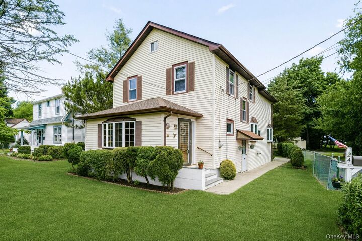 Property Photo:  24 Lincoln Street  NY 10974 