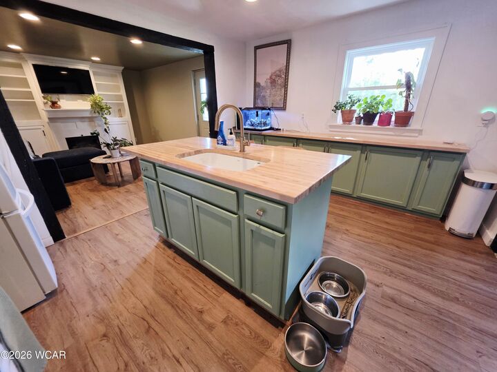 Property Photo:  436 S Wayne Street  OH 43326 