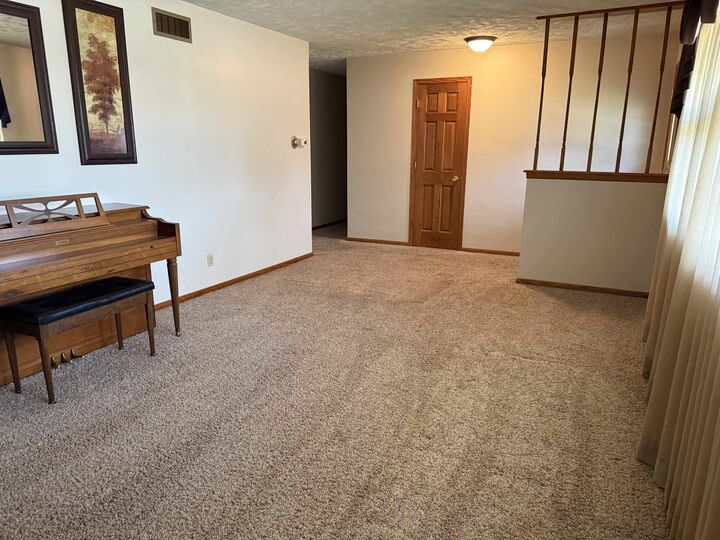 Property Photo:  2102 W D  NE 69101 