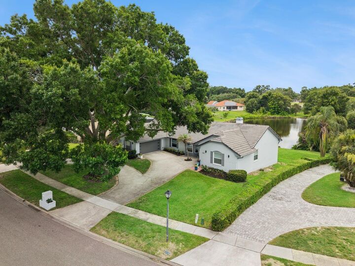 Property Photo:  8606 Lost Cove Drive  FL 32819 