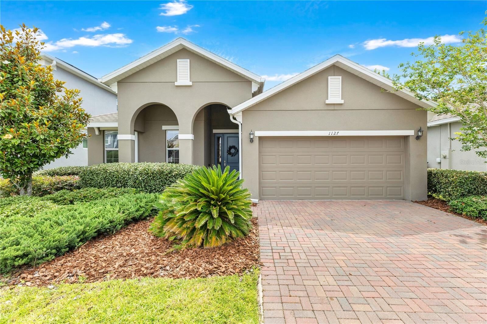 Property Photo:  1127 Castlevecchio Loop  FL 32825 
