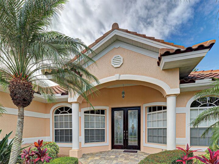 Property Photo:  5017 Bella Terra Drive  FL 34293 