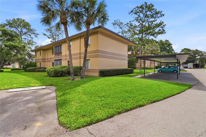 Property Photo:  2685 Sabal Springs Circle 105  FL 33761 