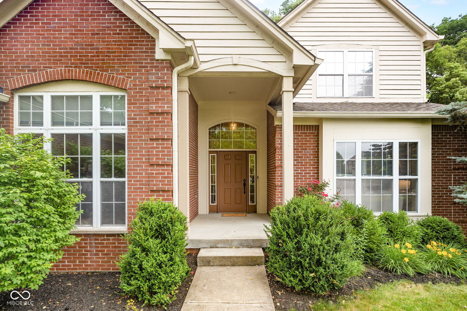 Property Photo: 1268 Sullivans Ridge IN 46077