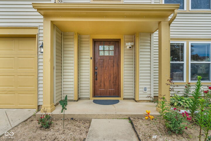Property Photo:  9802 Blue Ridge Way  IN 46234 