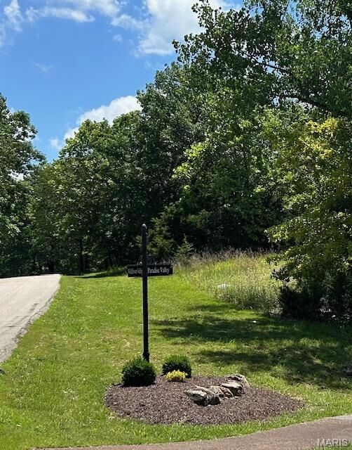 Property Photo:  817 Wildflower Valley Drive  MO 63049 