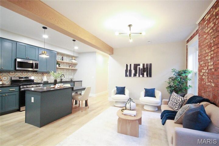 Property Photo:  4165 Russell Boulevard  MO 63110 