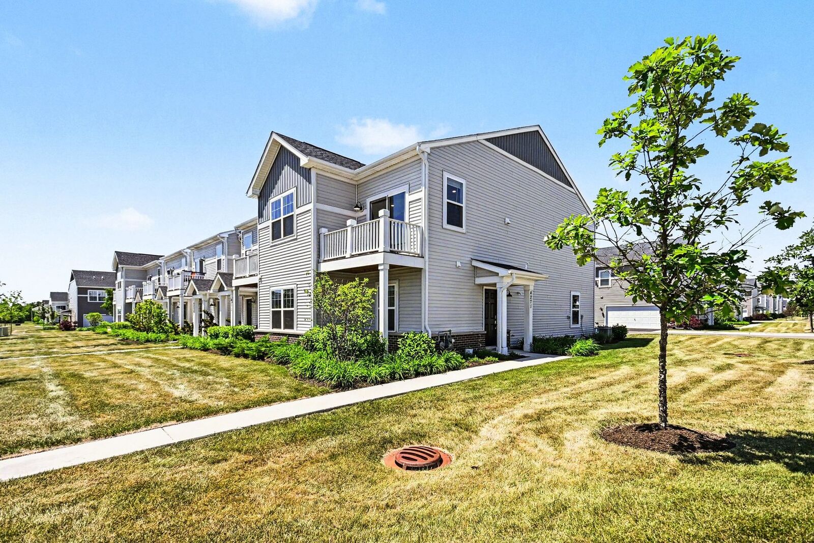 Property Photo:  4271 Chelsea Manor Circle  IL 60504 