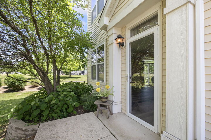 Property Photo: 1273 Waverly Drive 0 IL 60020