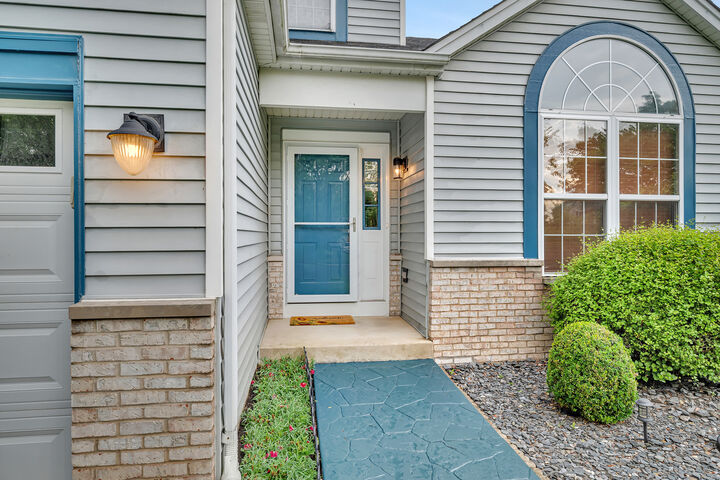 Property Photo: 1915 Somerset Court IL 60446