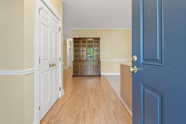 Property Photo: 106 Farragut Way 151 ME 04043