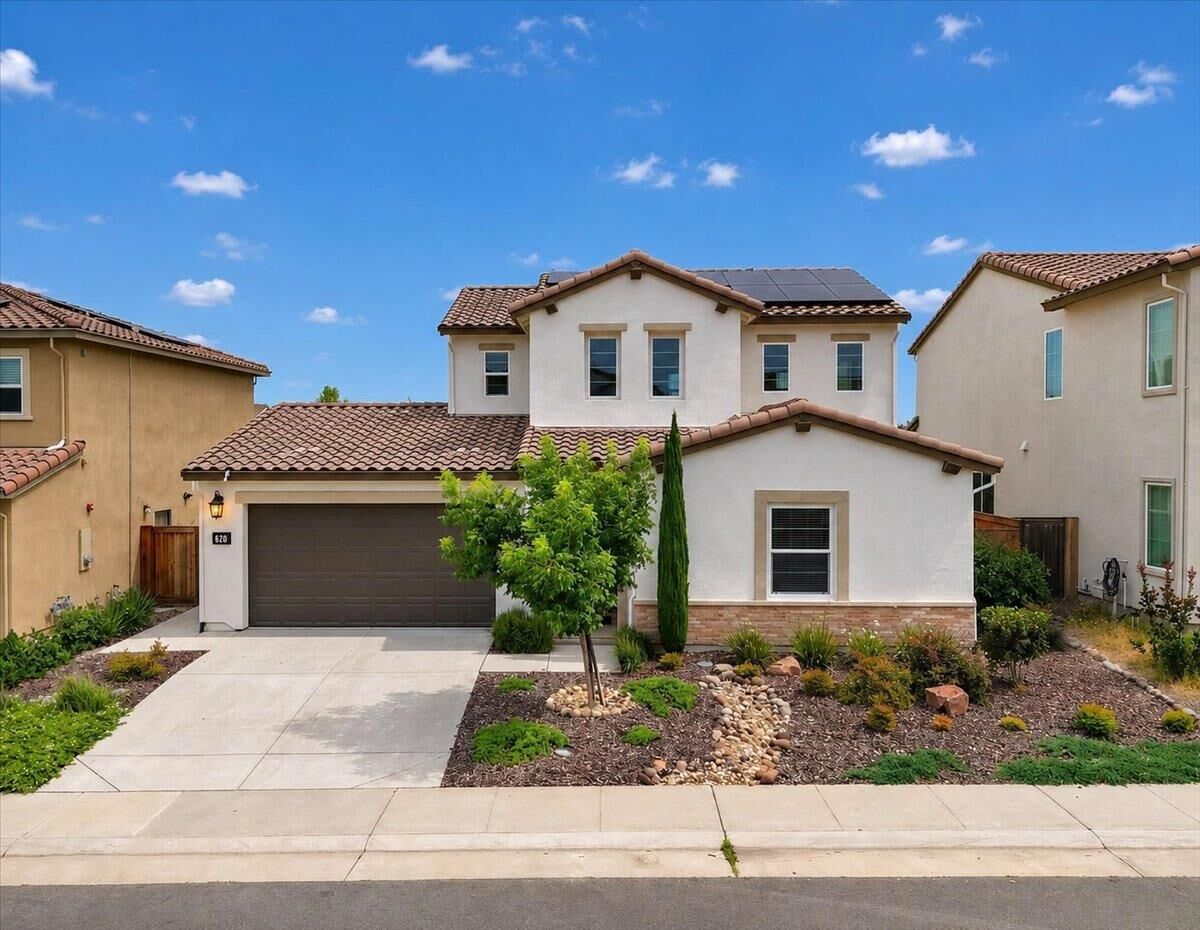 Property Photo: 620 River Street CA 95648