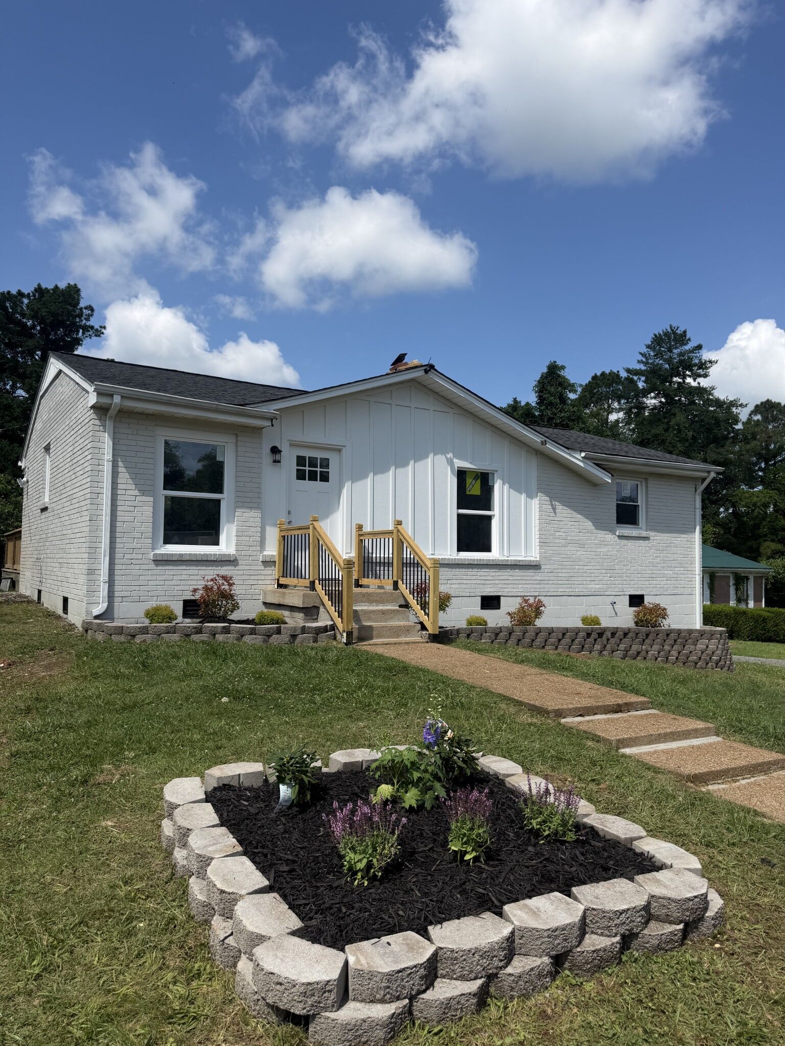 Property Photo:  683 Shelton Ct  TN 37040 