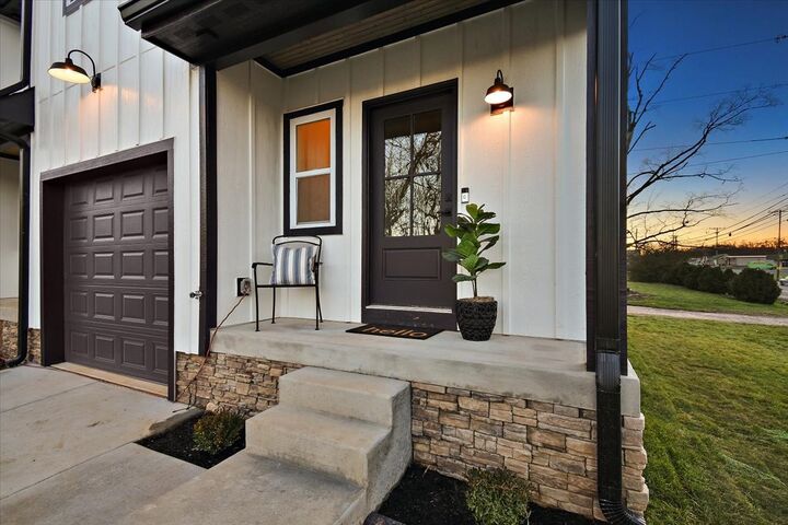 Property Photo:  3670 Main St 3  TN 37347 