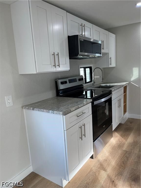 Property Photo:  5753 Pink Panther Drive  FL 33908 