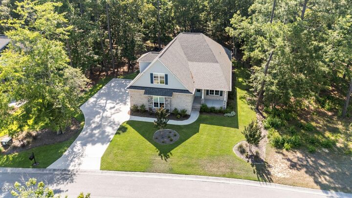 Property Photo: 611 Grovewood Lane SE NC 28422