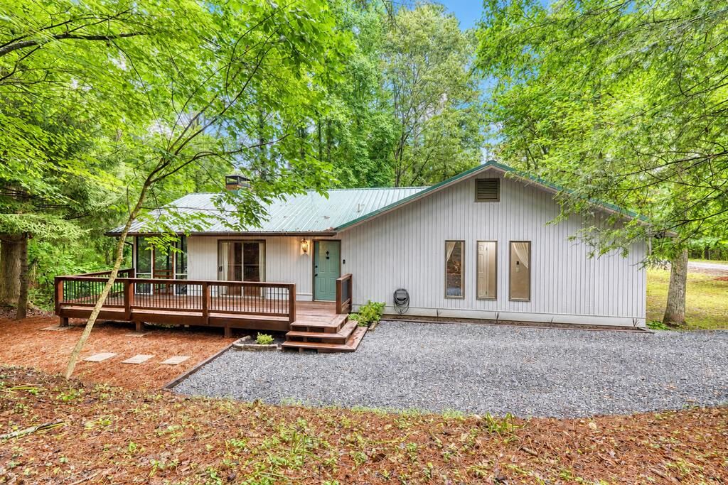 Property Photo:  9 Mystic Court  GA 30540 