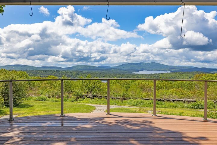 Property Photo: 335 Oak Hill Road NH 03284