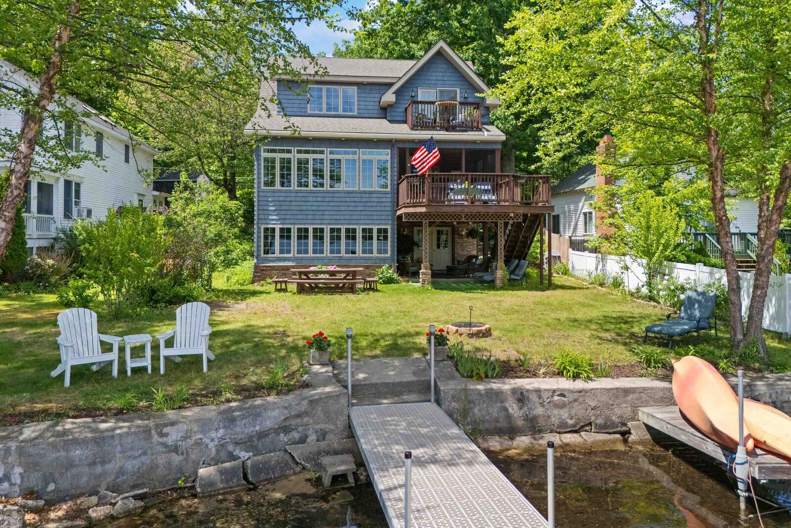 Property Photo:  50 Gaumont Road  NH 03087 