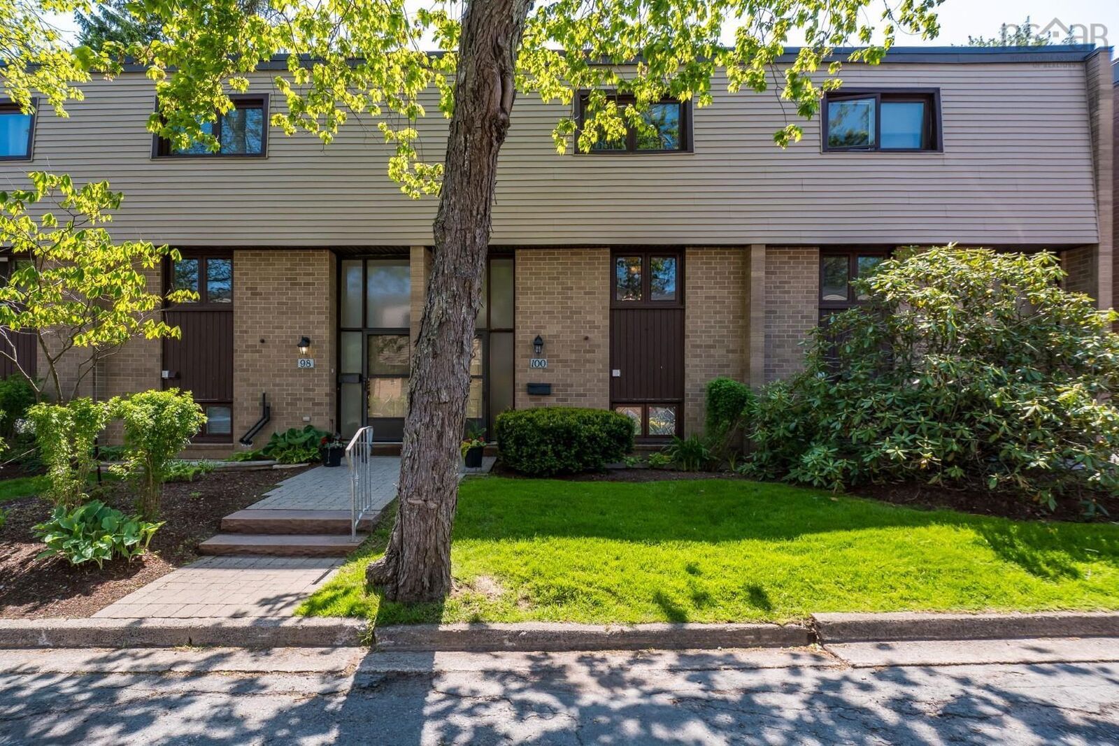 Property Photo:  100 Forestside Crescent  NS B3M 1M4 