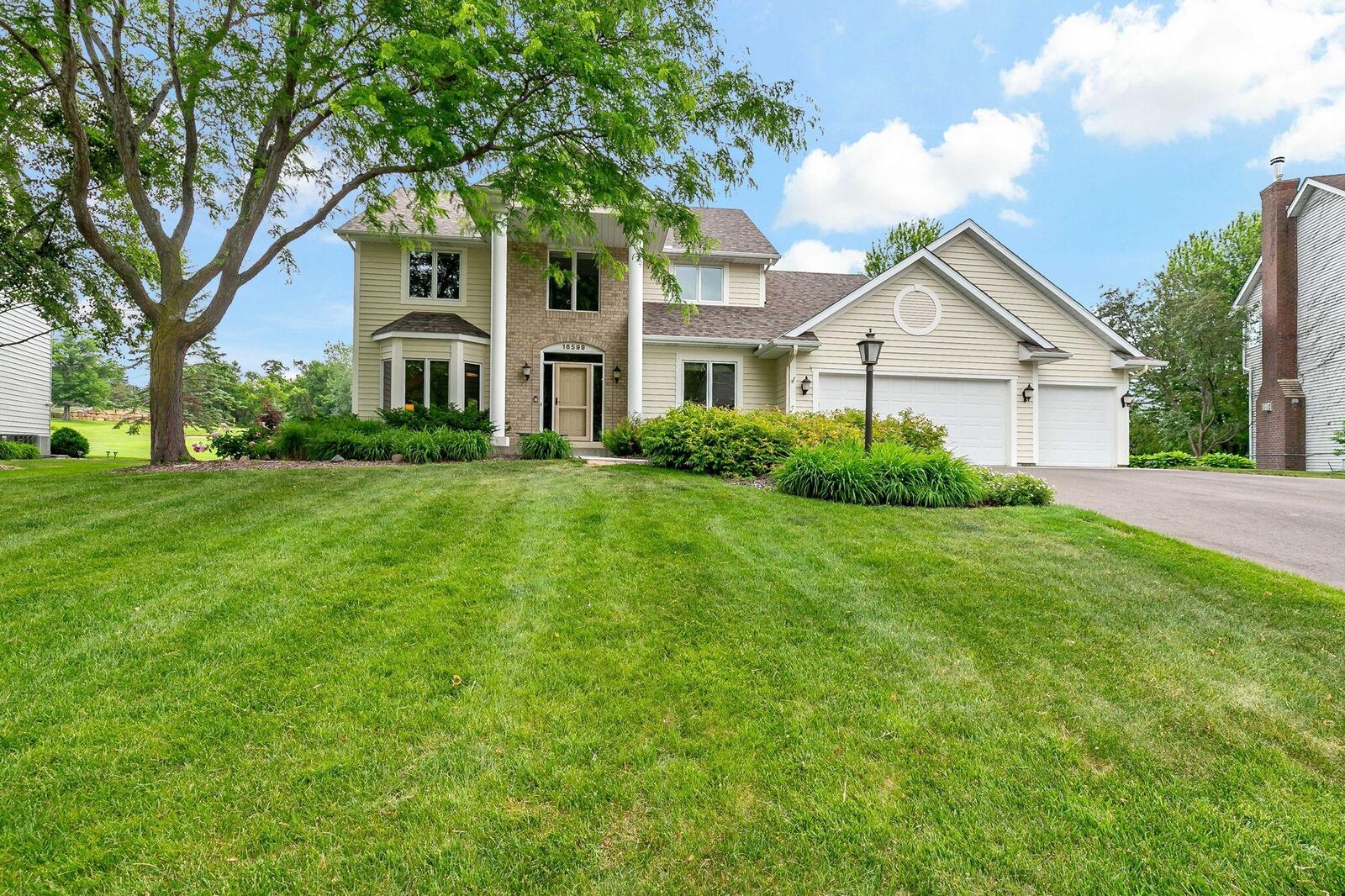 Property Photo:  16599 Imperial Court  MN 55044 