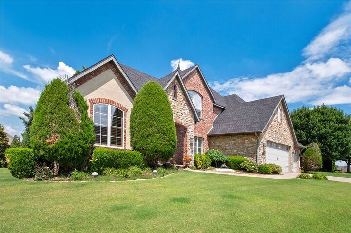 Property Photo:  7003 W Balmoral Drive  AR 72758 