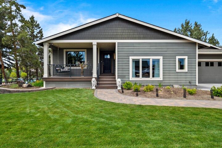 Property Photo:  1725 SW Parkway Drive  OR 97756 
