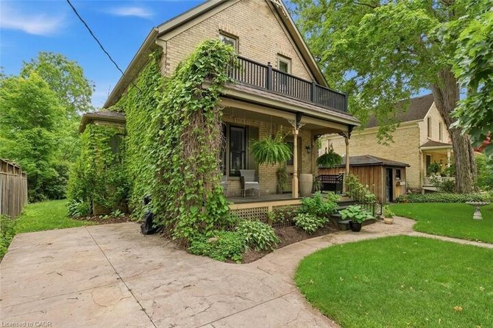 Property Photo: 31 John Street E ON N2J 1E6