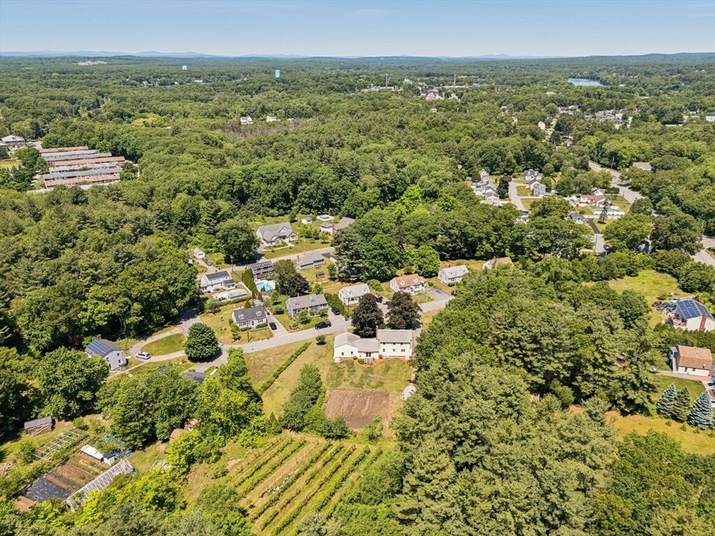 Property Photo:  6 Anna Street  MA 01863 