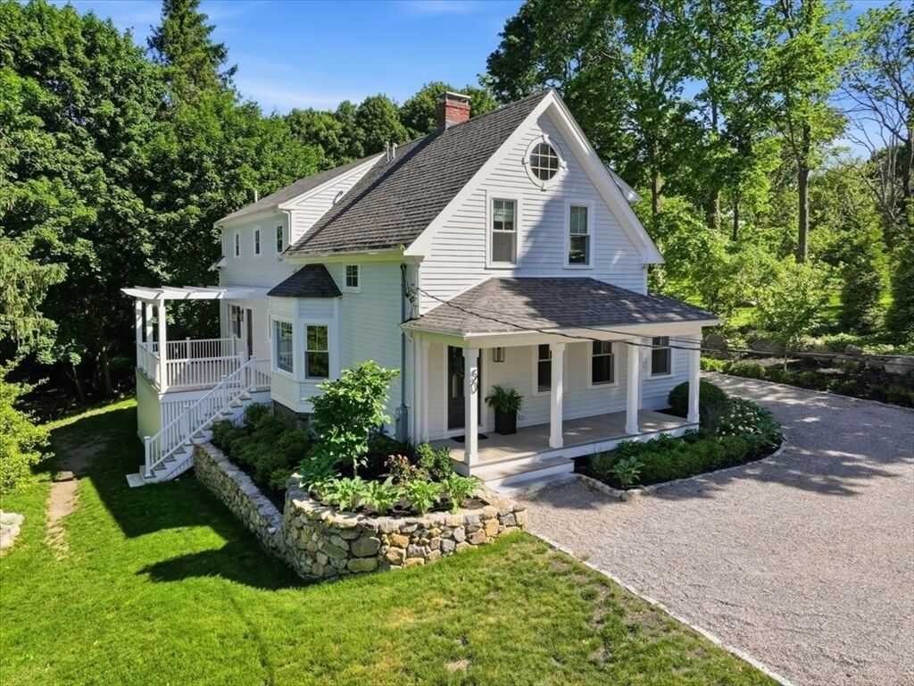 Property Photo:  50 Pond Street  MA 02025 