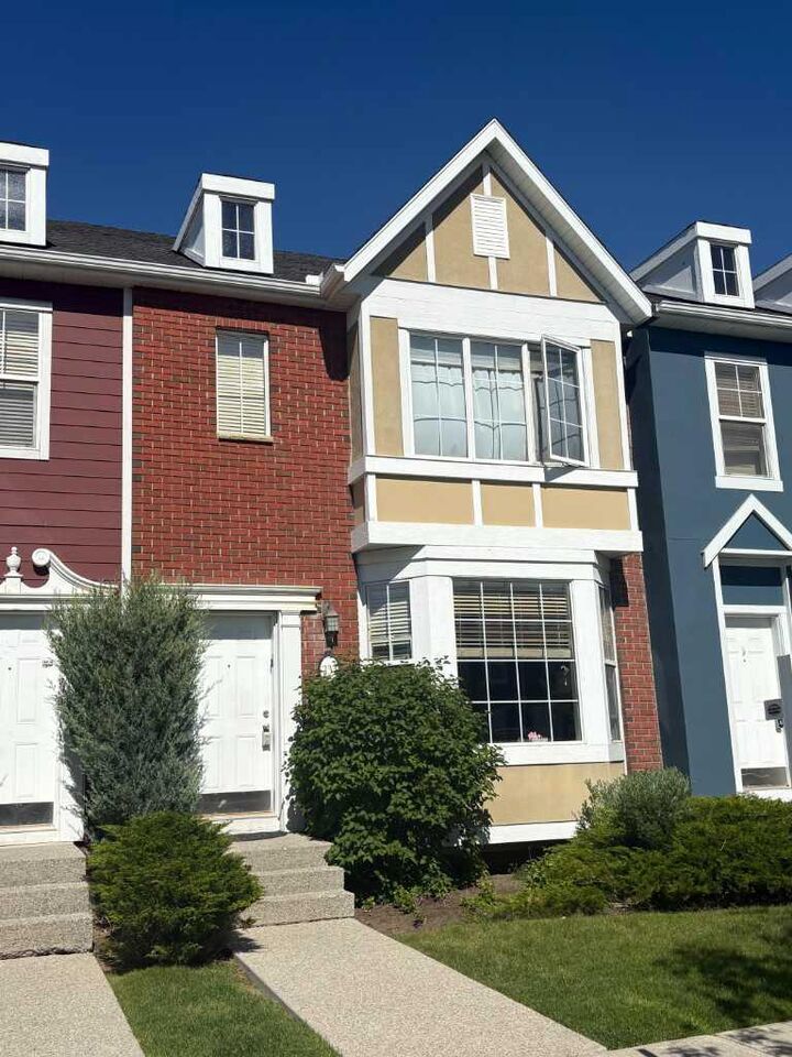 233 Rainbow Falls Drive — photo 1
