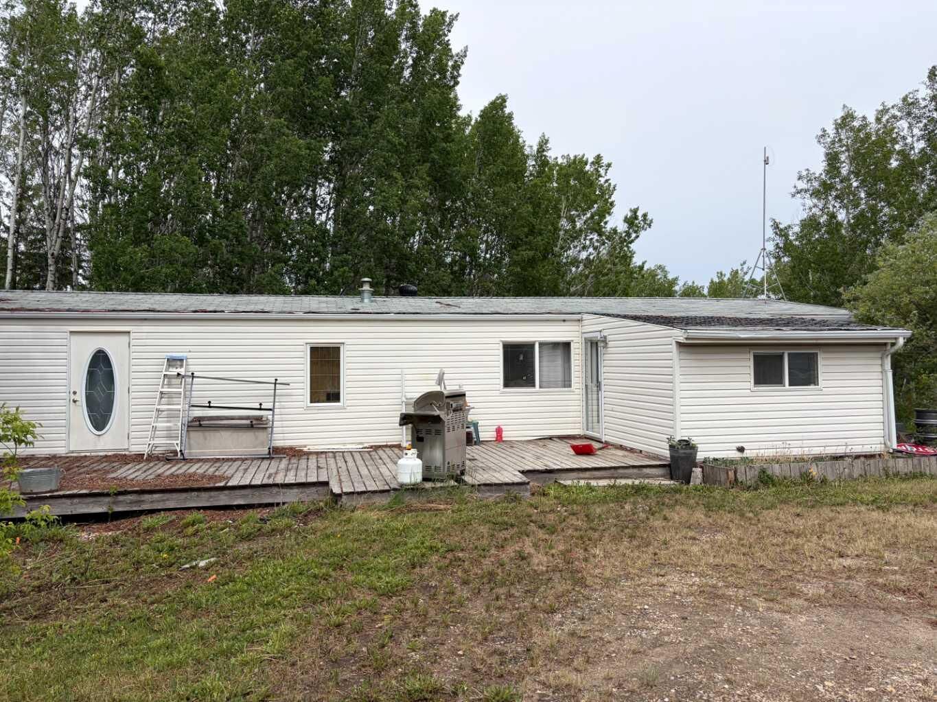 Photo de la propriété:  712051 Range Road 74 11  AB T8W 5H6 