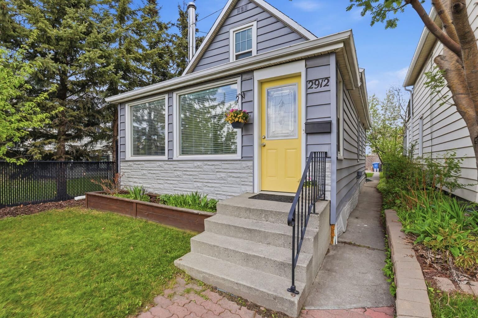 Photo de la propriété:  2912 17 Street SE  AB T2G 3W3 