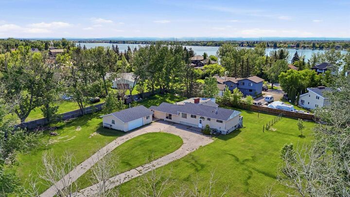 Property Photo: 587 East Lakeview Road AB T1X 1A4