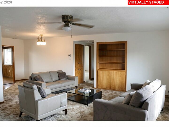 Property Photo:  16055 SW Queen Victoria Pl  OR 97224 