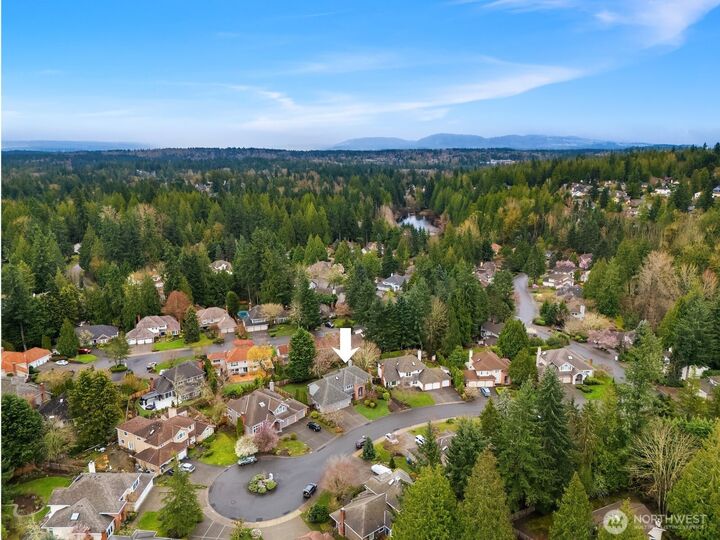 Property Photo: 2122 221st Place NE WA 98074